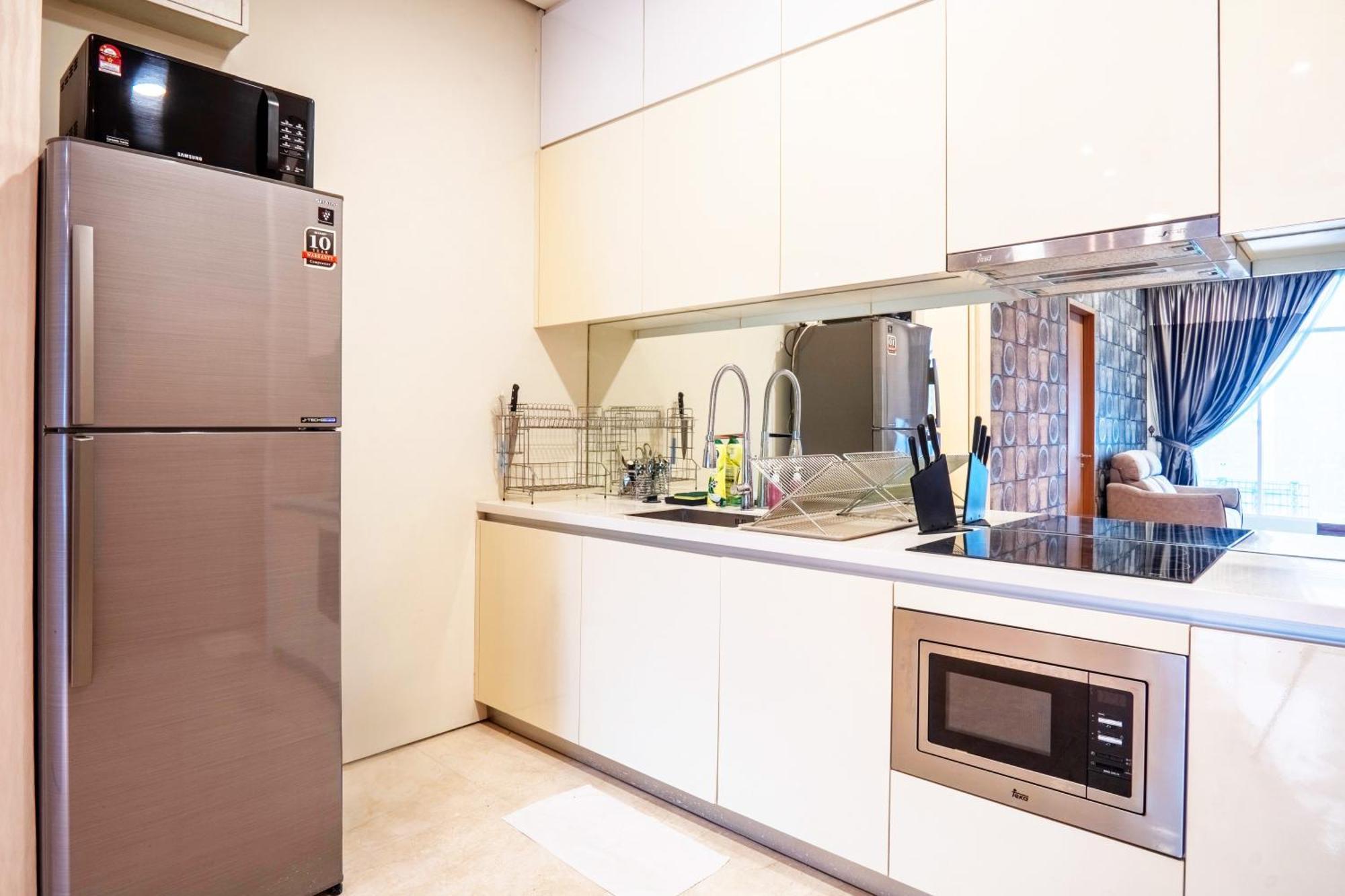 Soho Suites Klcc By Airhost Куала Лумпур Екстериор снимка