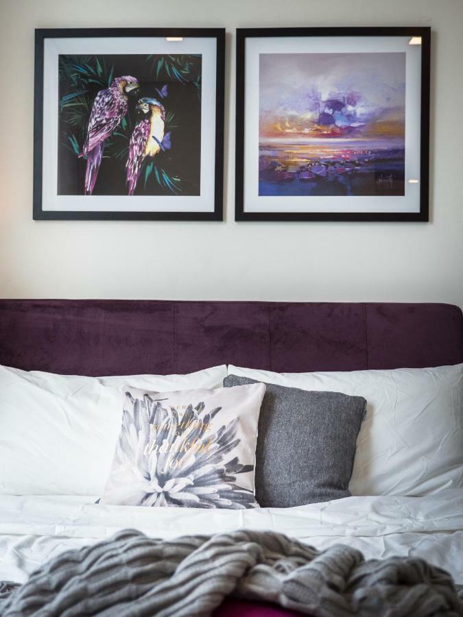 Soho Suites Klcc By Airhost Куала Лумпур Екстериор снимка