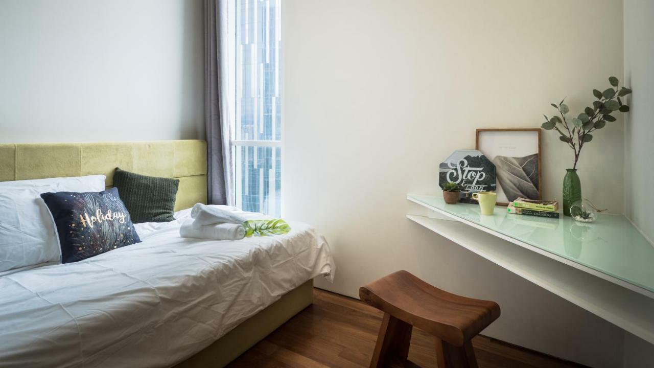 Soho Suites Klcc By Airhost Куала Лумпур Екстериор снимка